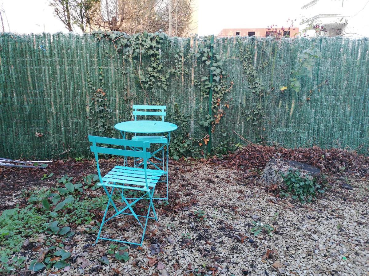 Studio De Charme, 30' Paris, 5' Evry, 10' Orly Ris-Orangis Εξωτερικό φωτογραφία
